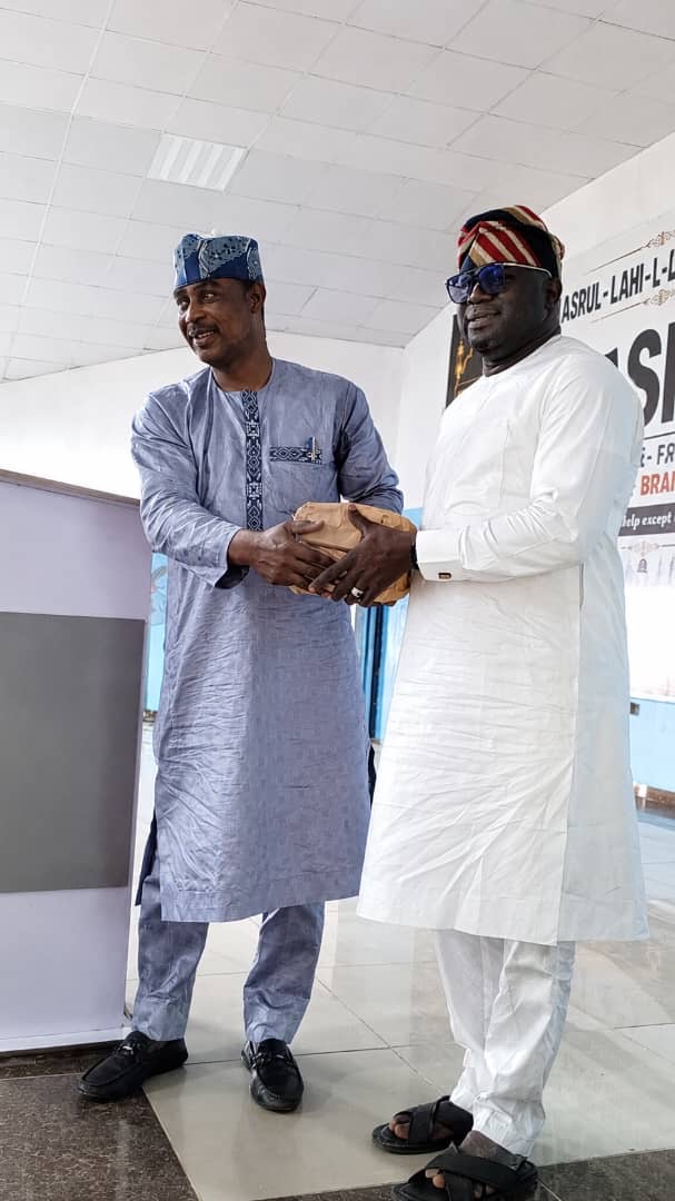iDanraka Care Foundation Supports NASFAT Zaria with ₦2 Million